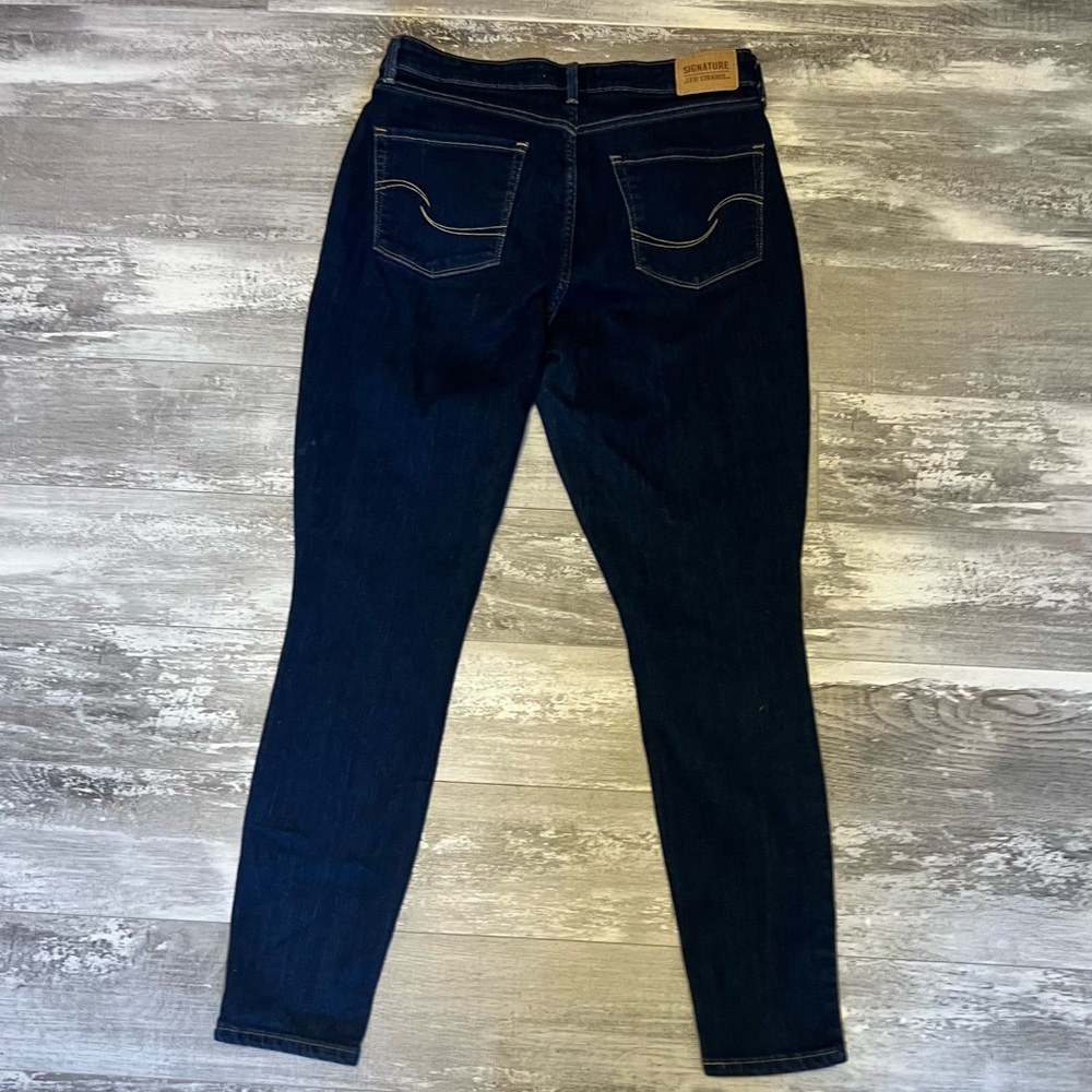 Levi’s High-Rise Skinny Jeans - Picture 5 of 5